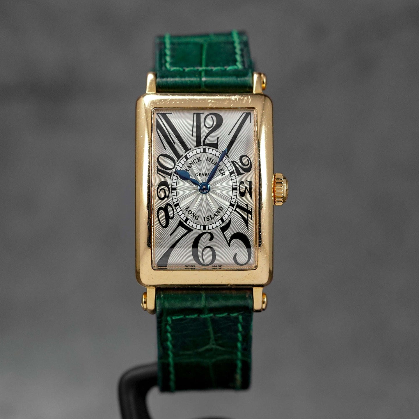LONG ISLAND ROSEGOLD SILVER DIAL (UNDATED)