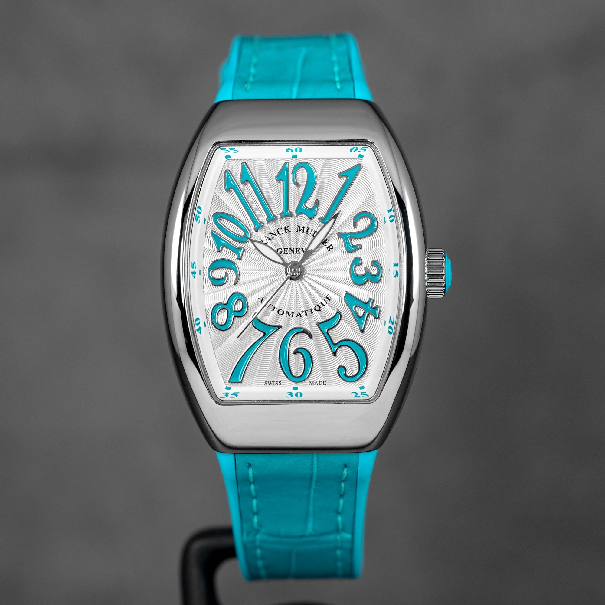 V32 BLUE TIFFANY (2026)