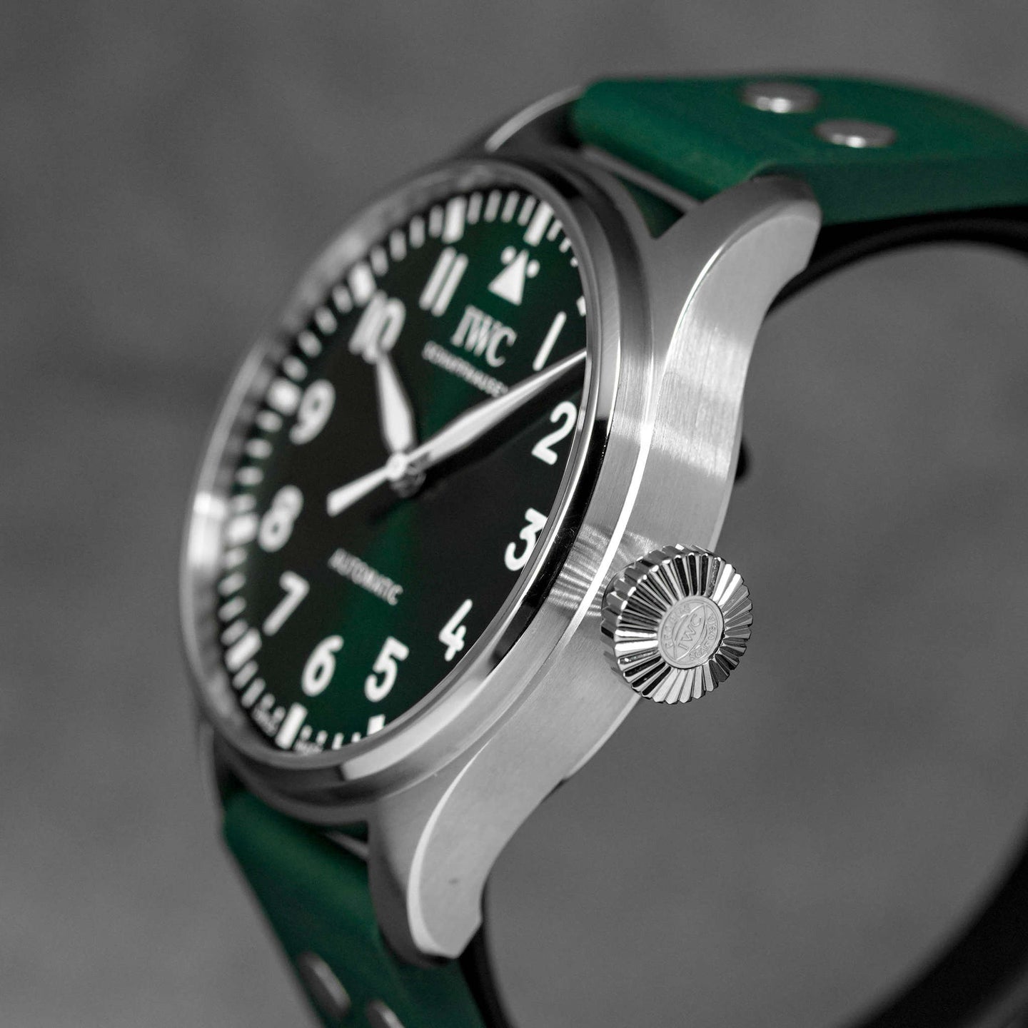 harga iwc pilot green