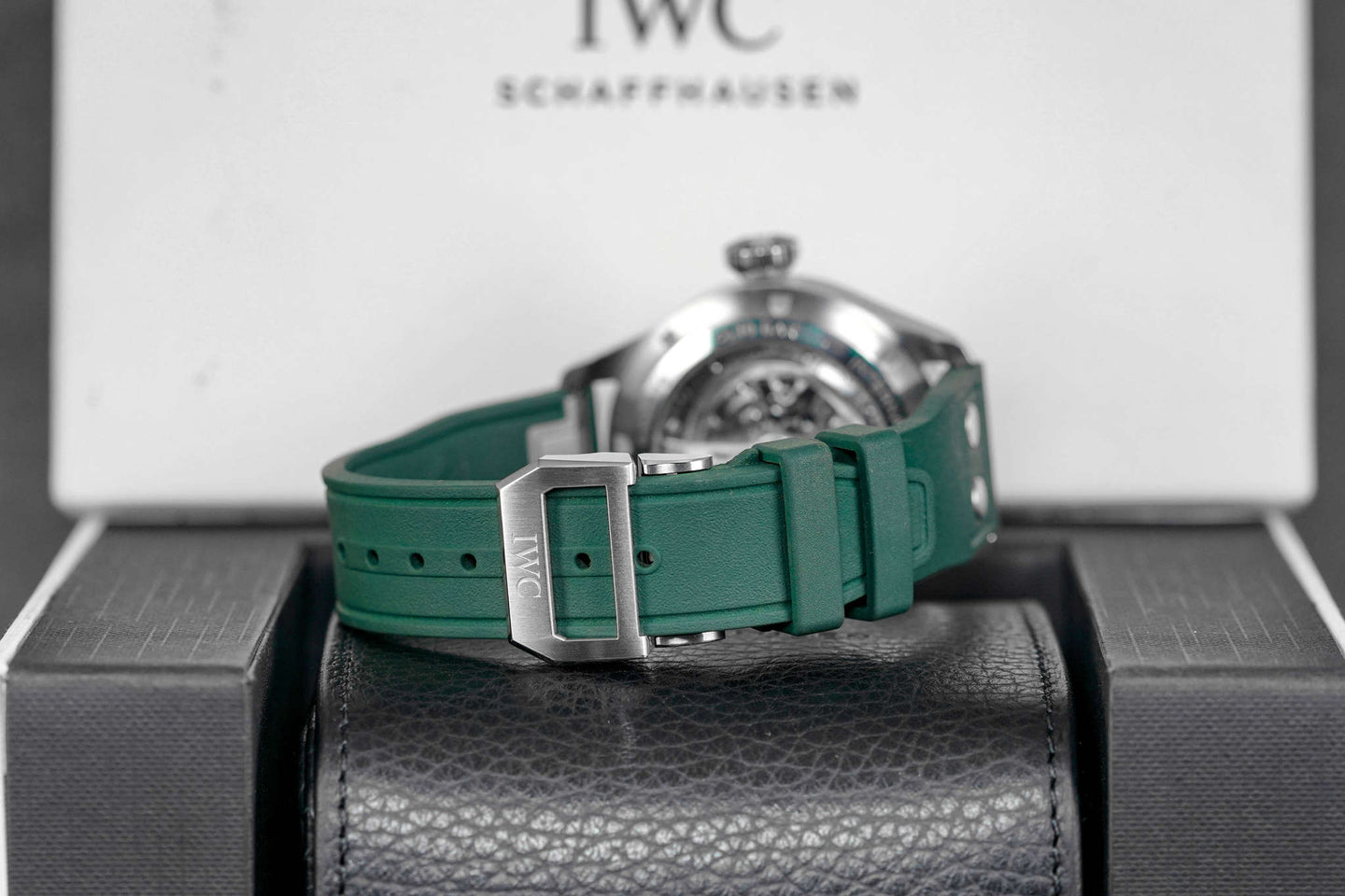 harga iwc pilot green