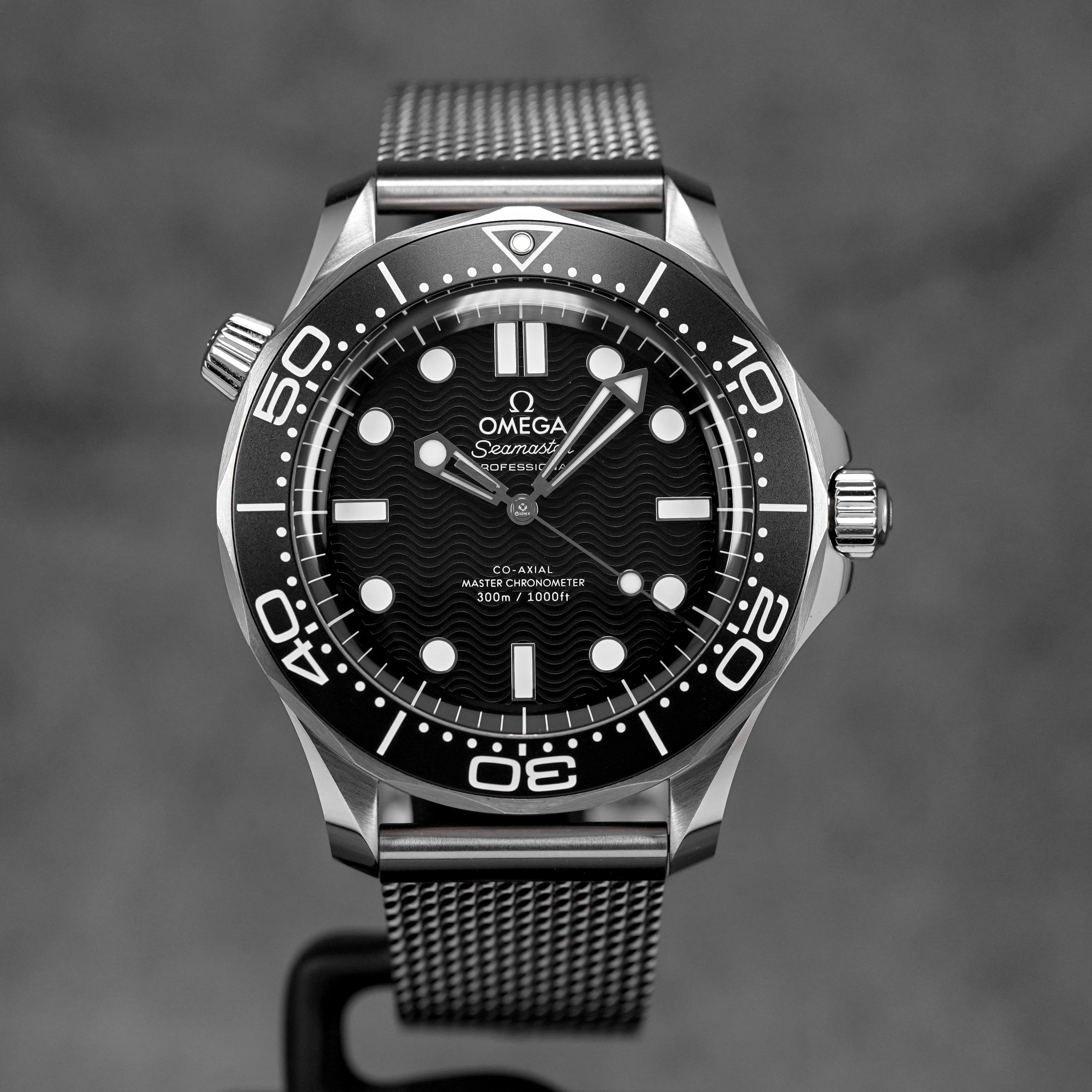 SEAMASTER DIVER 300M BLACK NO-DATE 'DANIEL CRAIG' (2025)