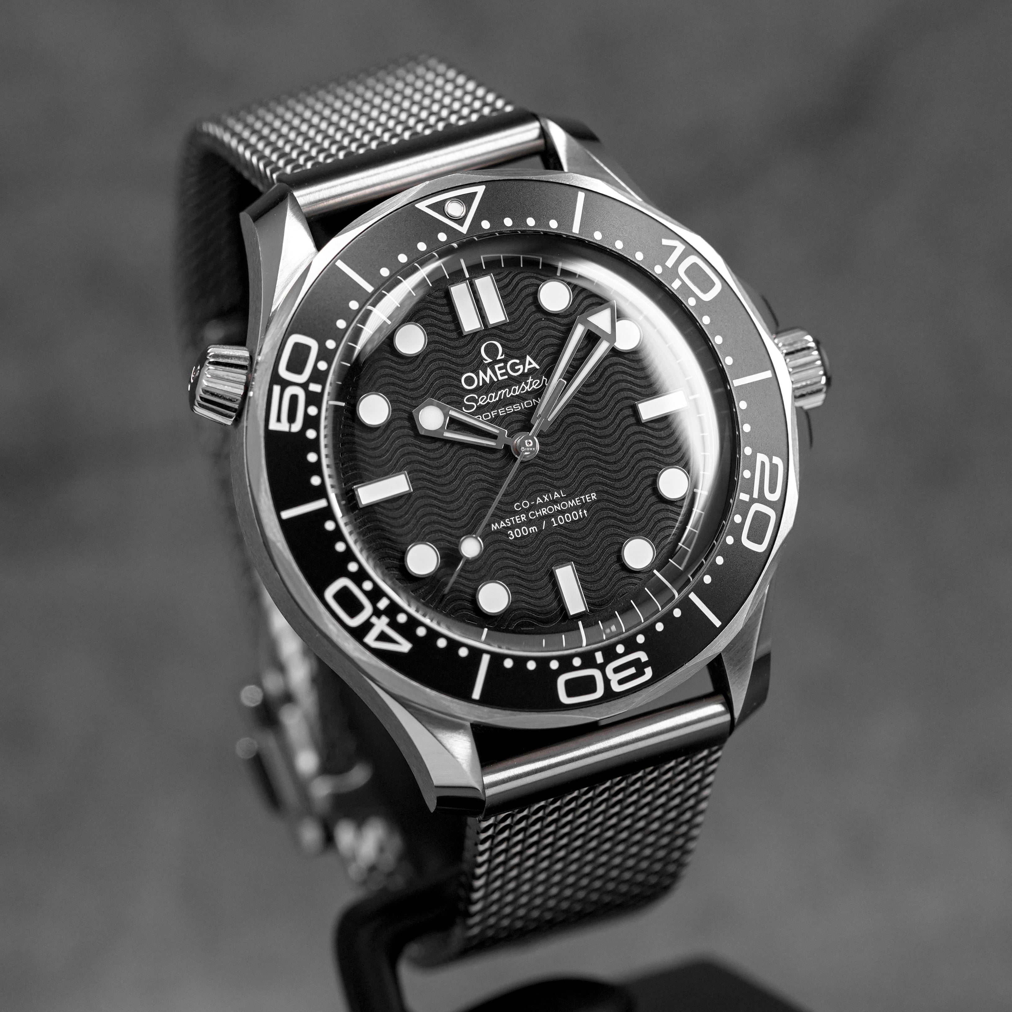 SEAMASTER DIVER 300M BLACK NO-DATE 'DANIEL CRAIG' (2025)