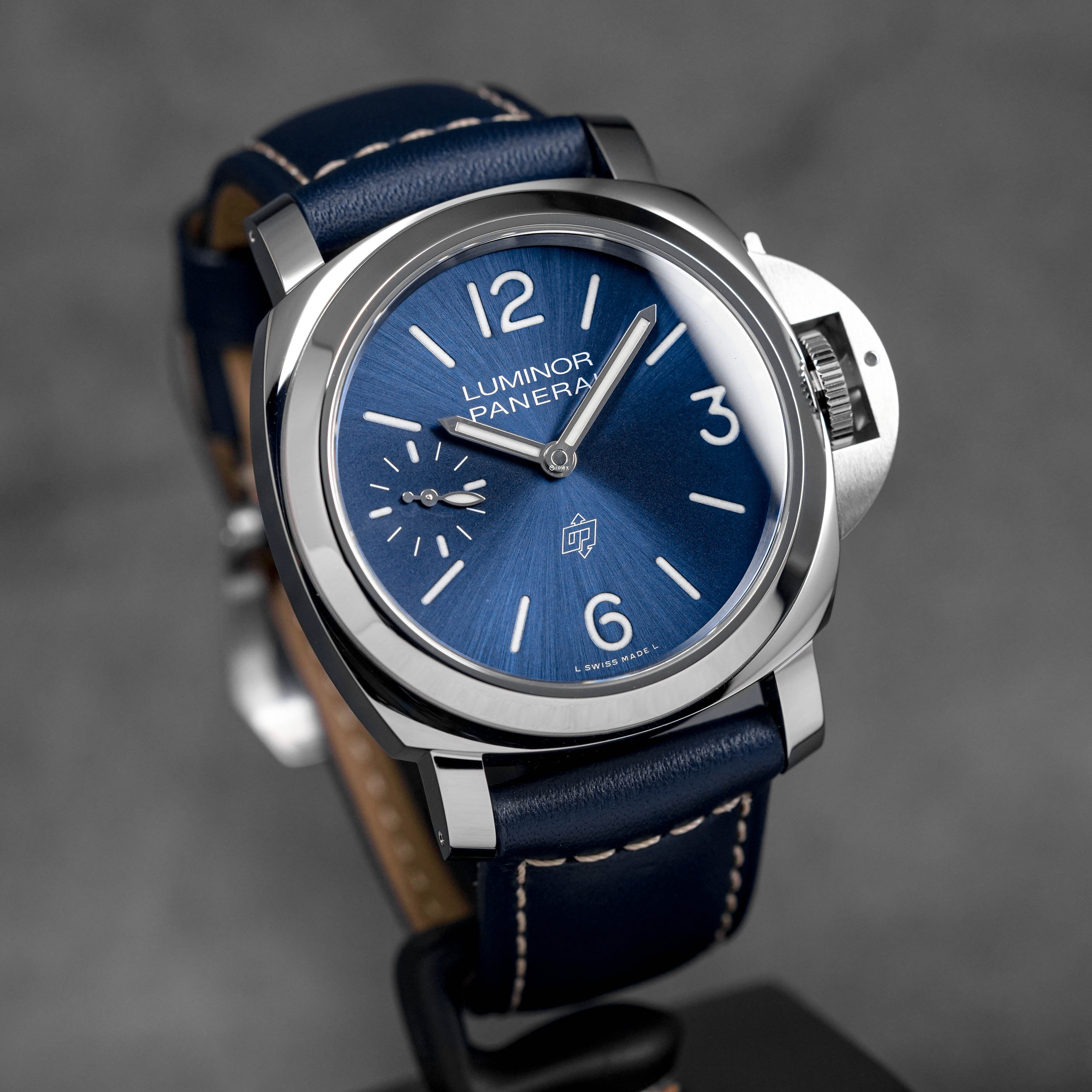 LUMINOR LOGO BLU MARE 44MM PAM 1085 (2026)