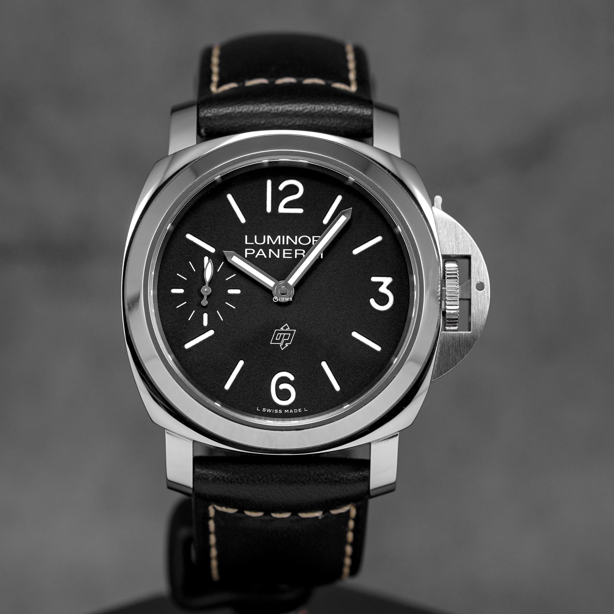 LUMINOR LOGO 44MM BLACK DIAL PAM 1084 (2024)