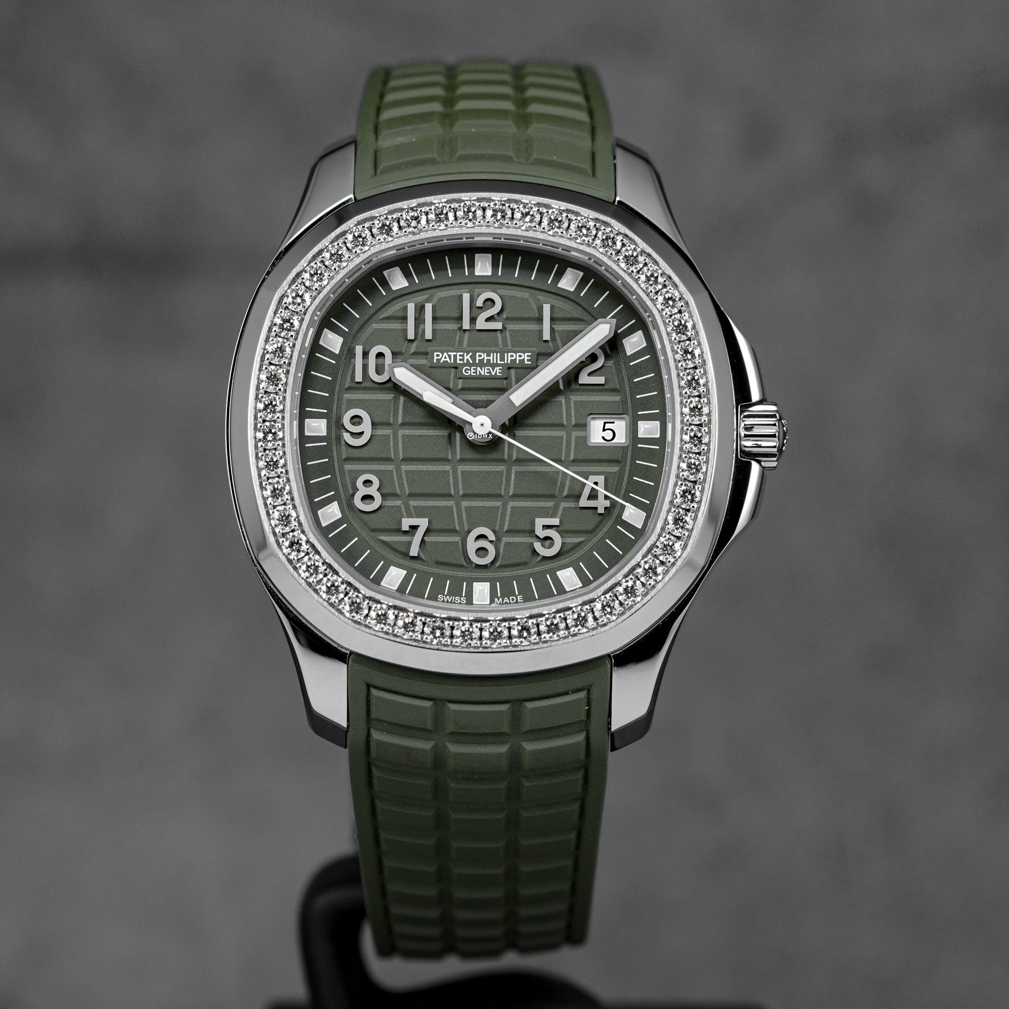 AQUANAUT LUCE 5267/200A KHAKI GREEN (2022)