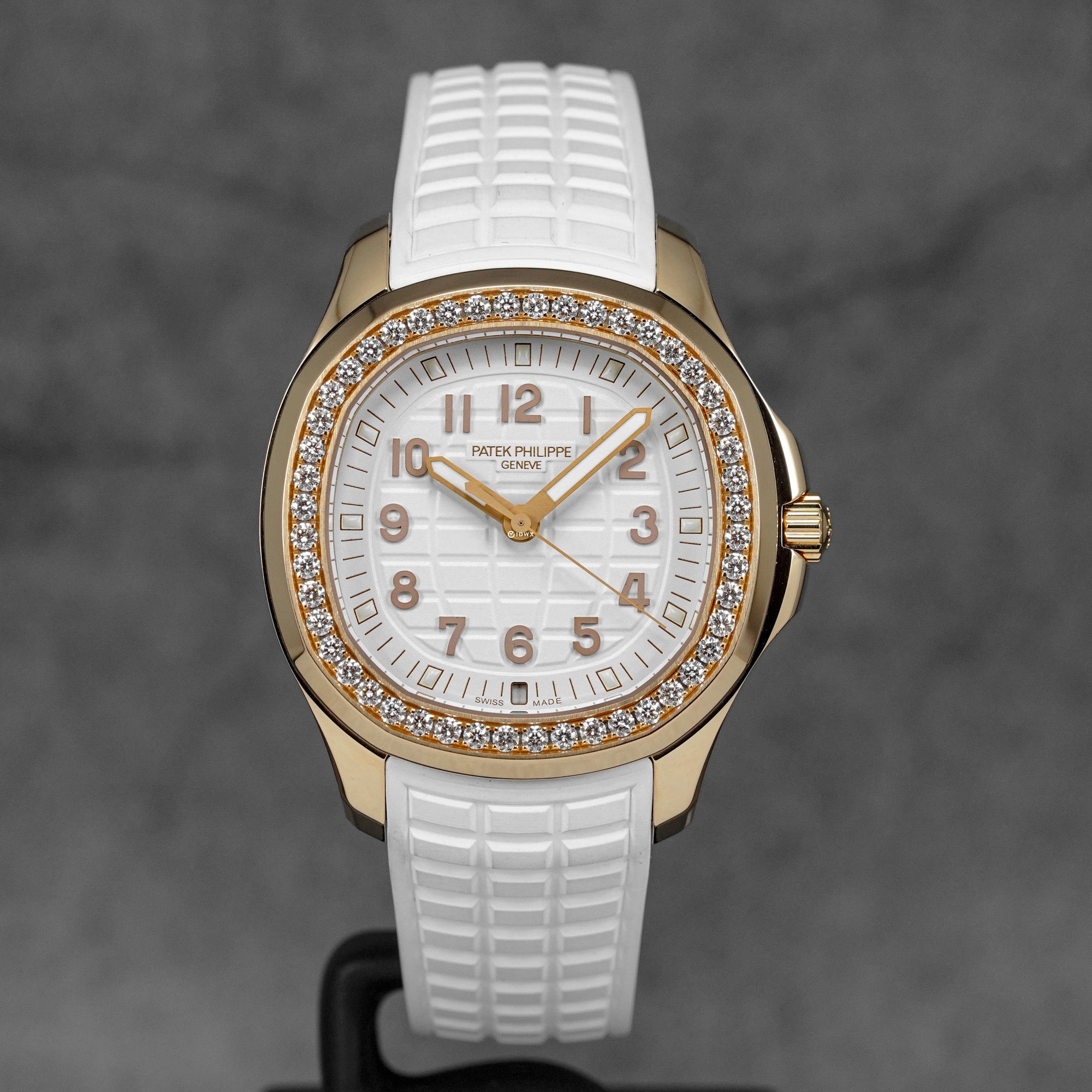 AQUANAUT LUCE 5269/200R ROSEGOLD WHITE DIAL DIAMOND BEZEL (2021)