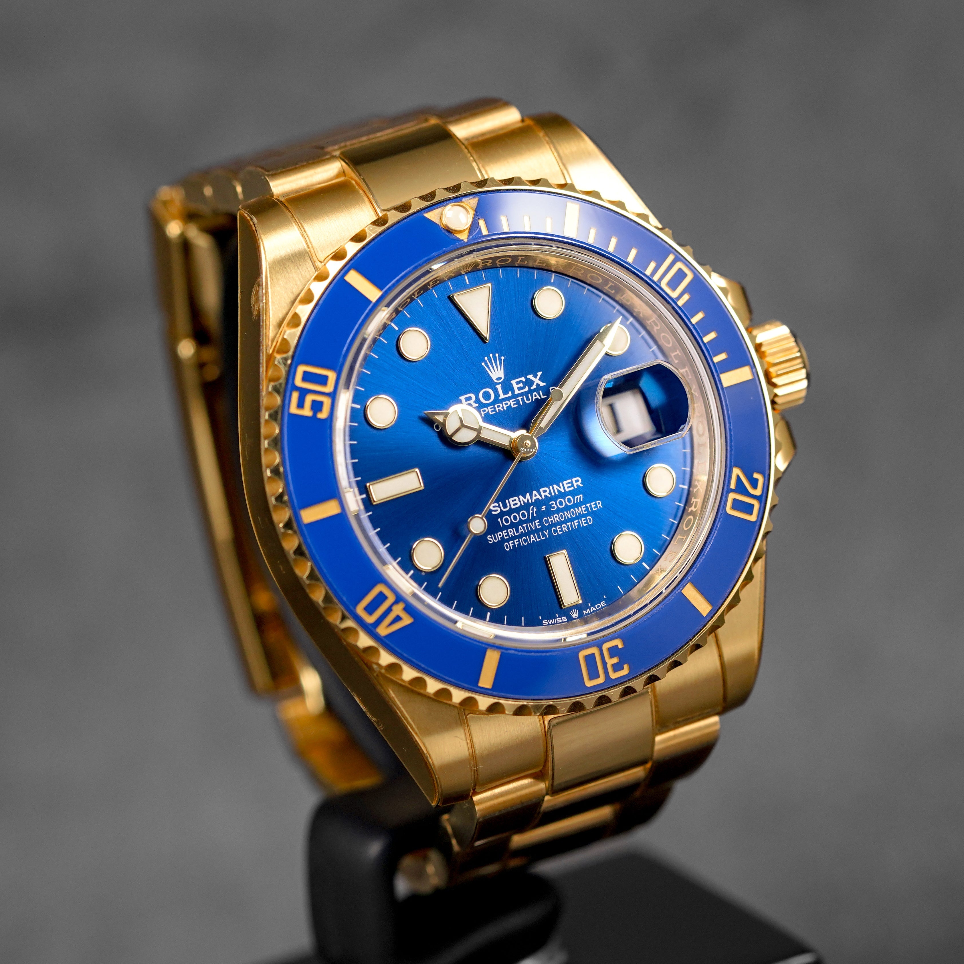 SUBMARINER DATE 41MM YELLOWGOLD BLUE DIAL (2022)