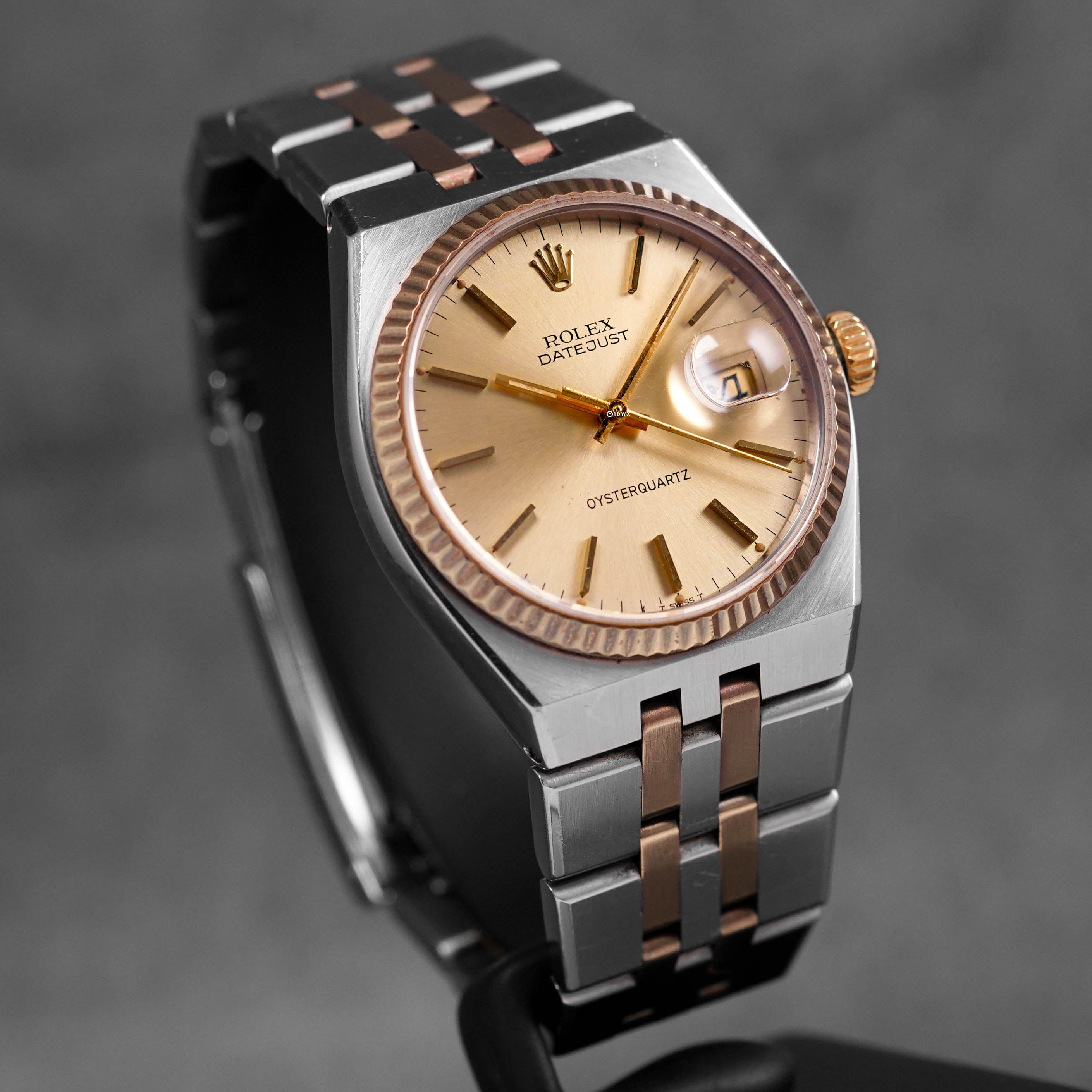 DATEJUST 36MM TWOTONE YELLOWGOLD OYSTERQUARTZ CHAMPAGNE DIAL (WATCH ONLY)