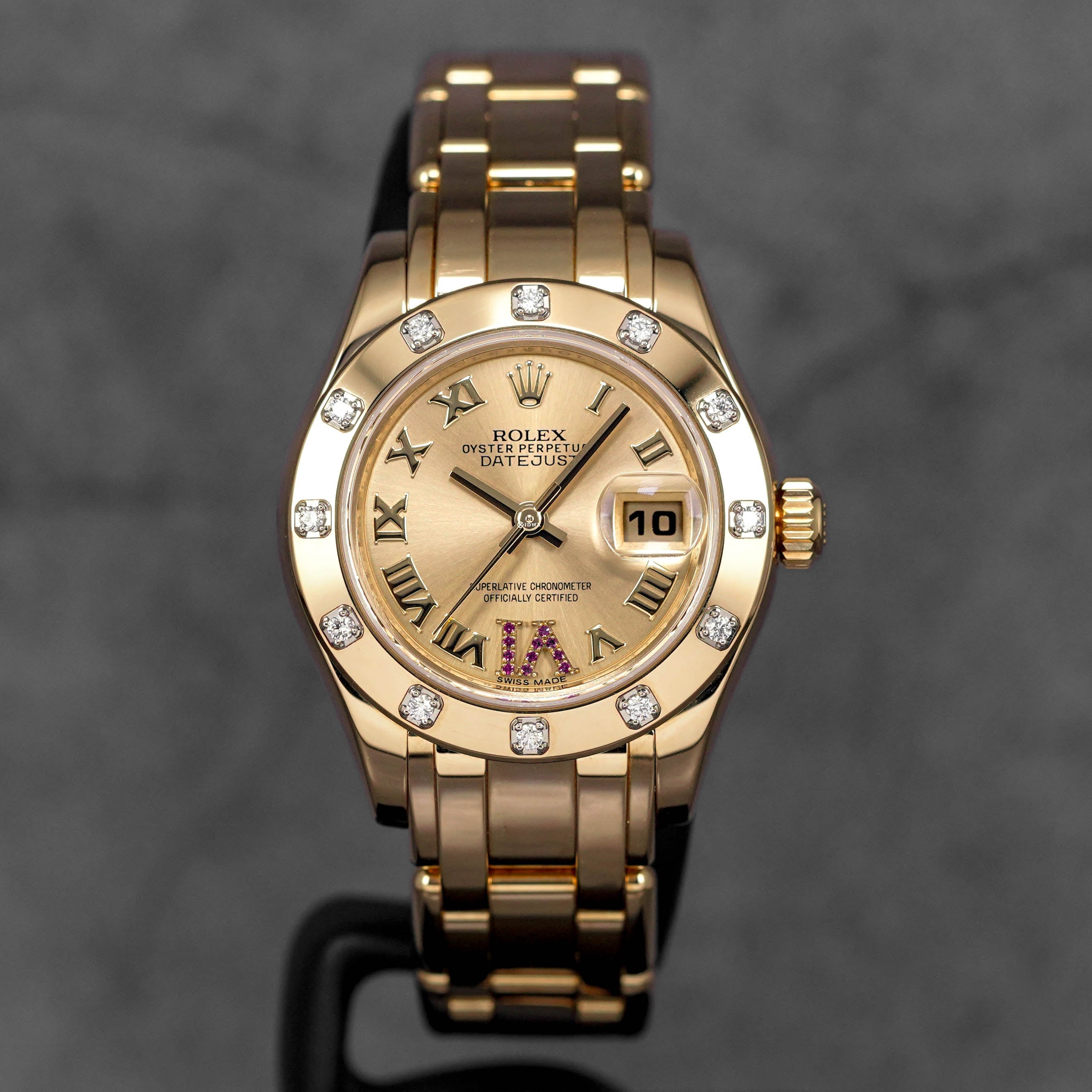 DATEJUST PEARLMASTER 29MM YELLOWGOLD CHAMPAGNE ROMAN DIAL DIAMOND ON VI (WATCH & BOX)