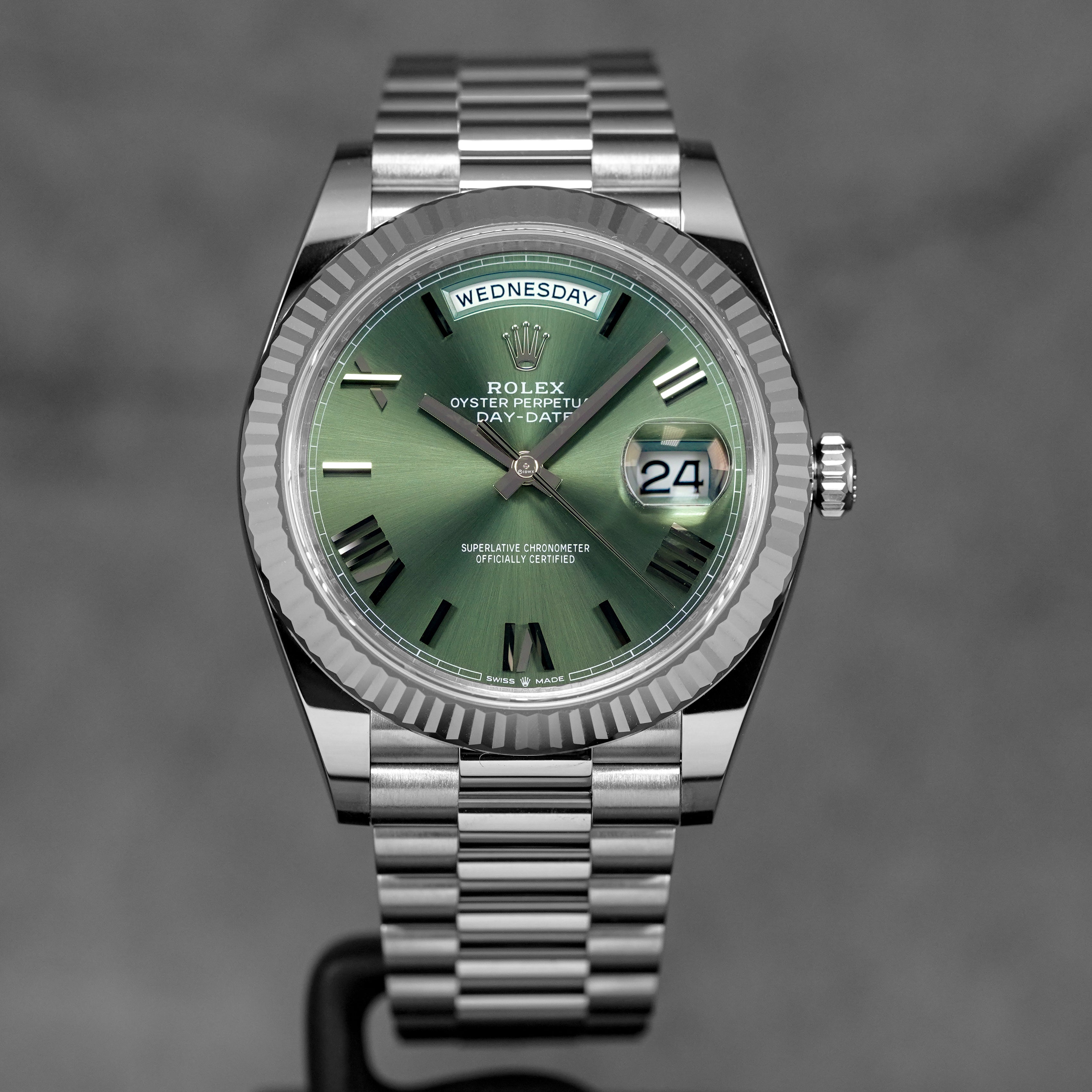 DAYDATE 40MM WHITEGOLD OLIVE GREEN DIAL (2026)