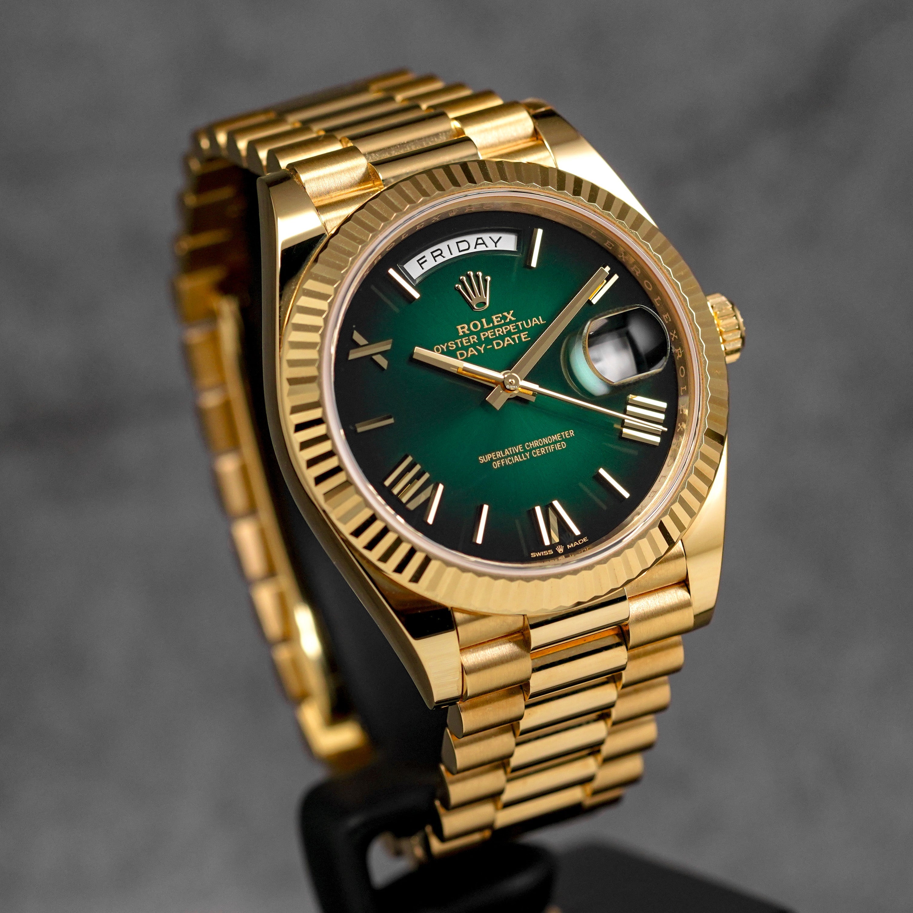 DAYDATE 40MM YELLOWGOLD GREEN OMBRE DIAL (2024)