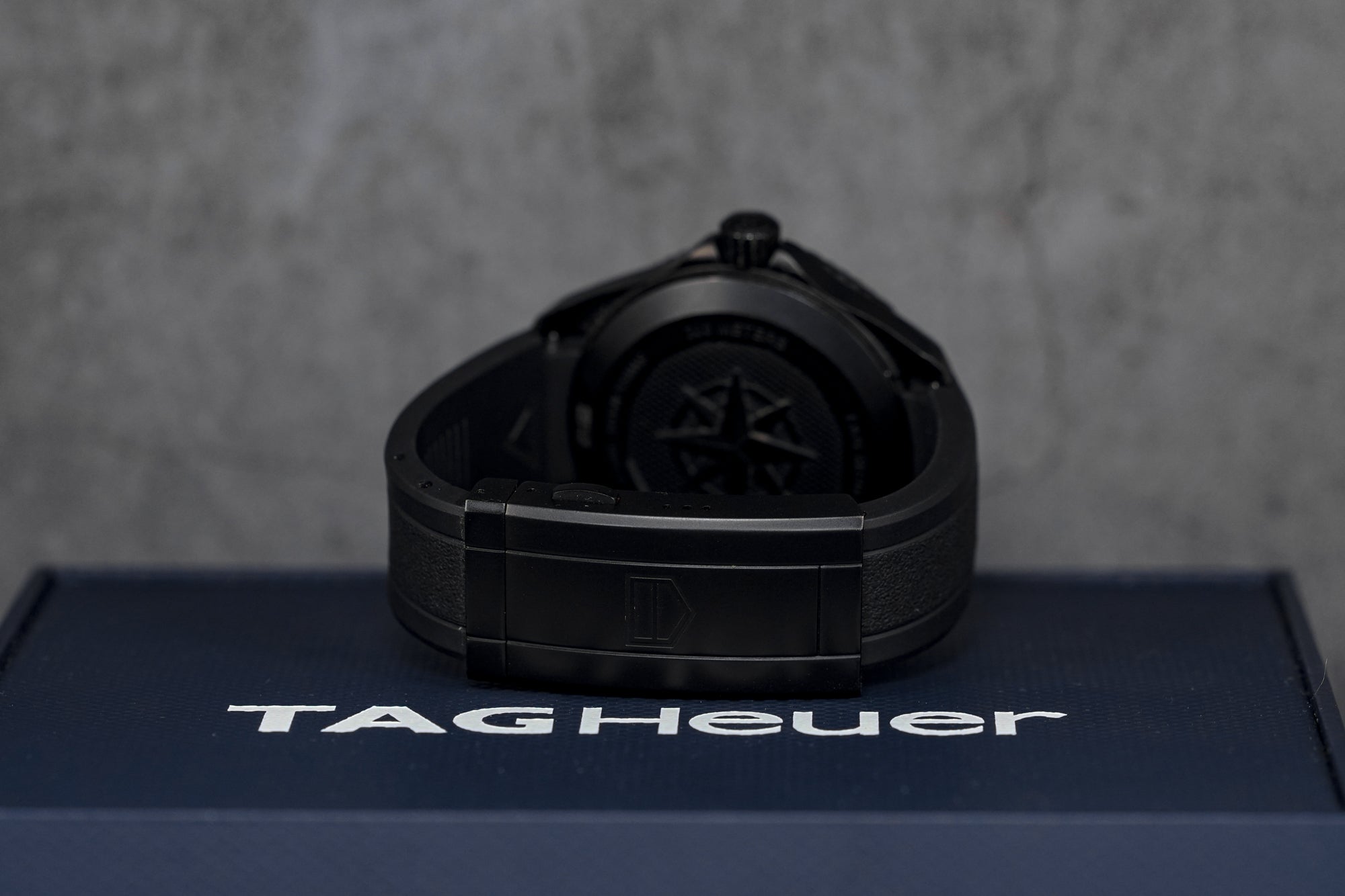 harga tag heuer aquaracer 200 solargraph black