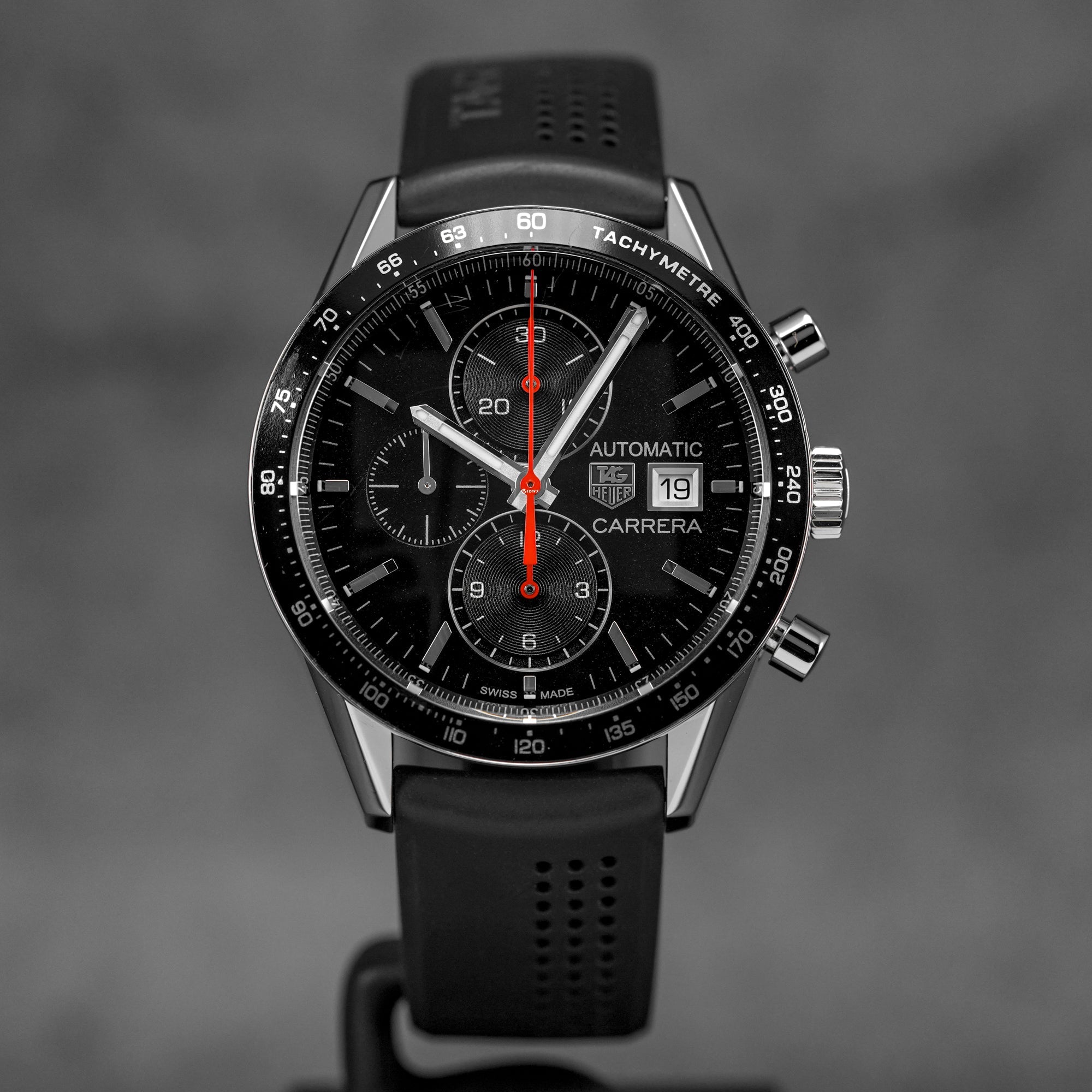 CARRERA CHRONOGRAPH BLACK DIAL RUBBER STRAP (WATCH ONLY)