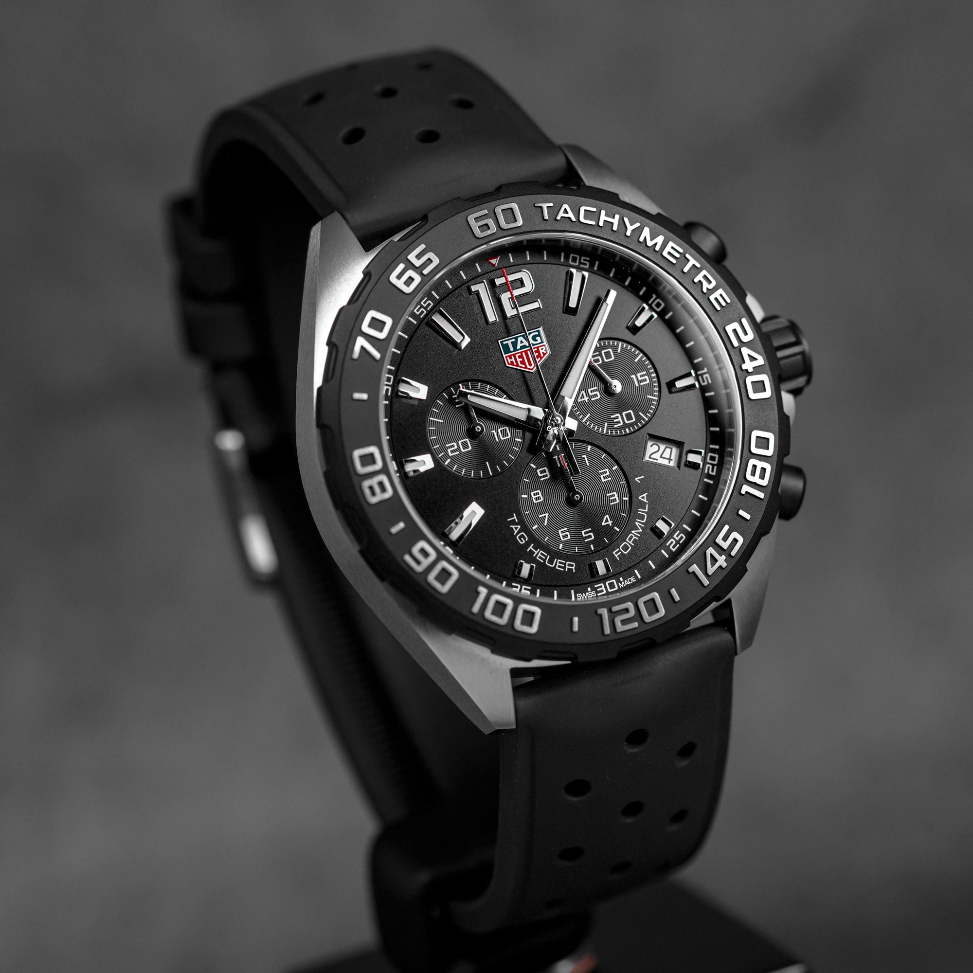 FORMULA 1 CHRONOGRAPH 43MM BLACK DIAL (2026)