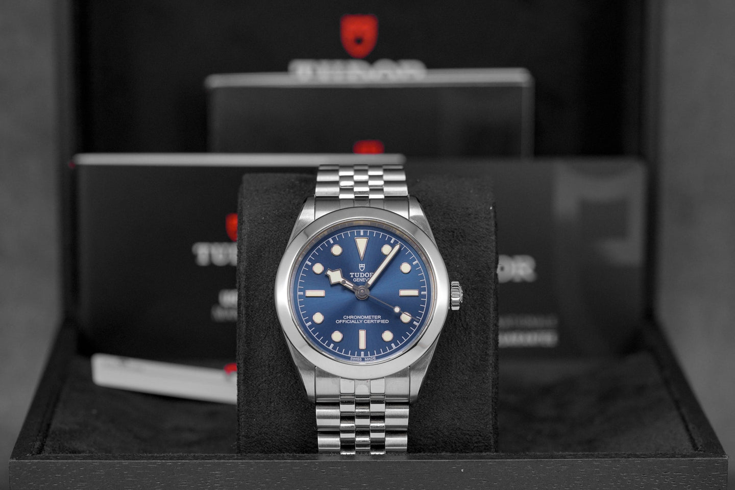 harga tudor black bay on 39 blue