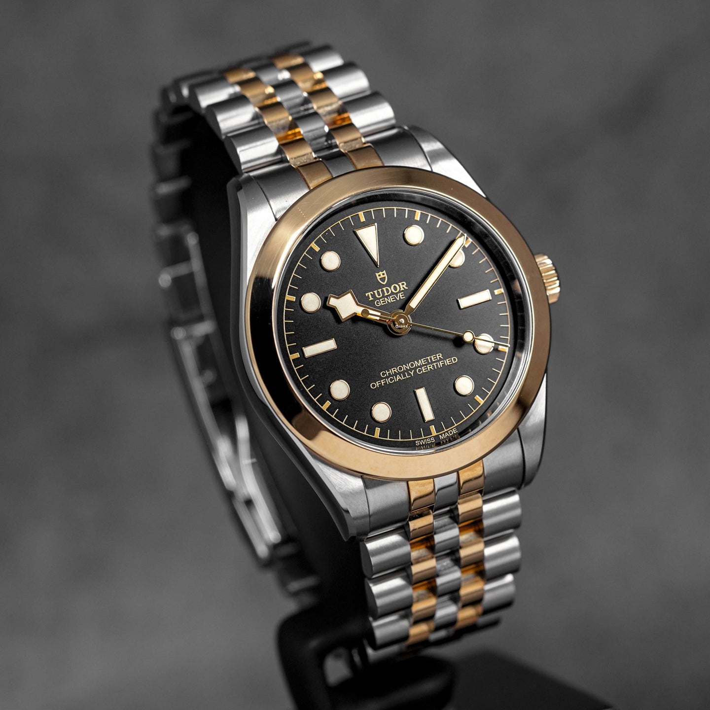 harga tudor black bay one 39 s&g