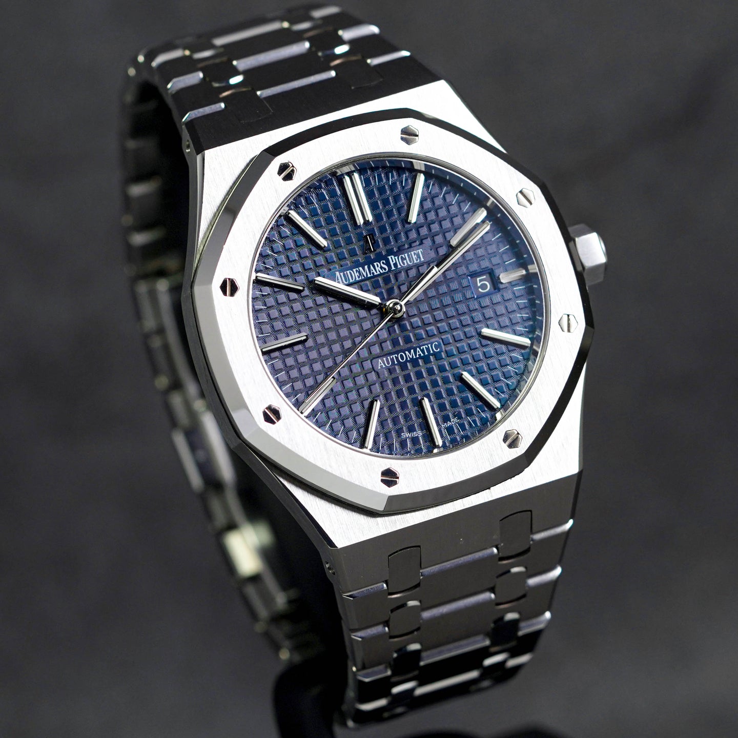 Audemars Piguet Royal Oak 15400 Blue