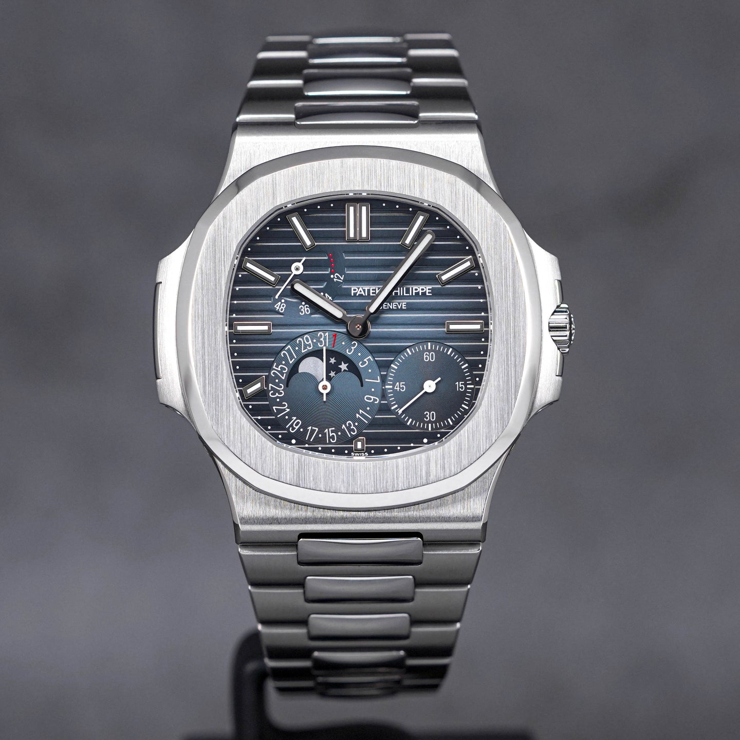 Patek Philippe Nautilus 5712/1A