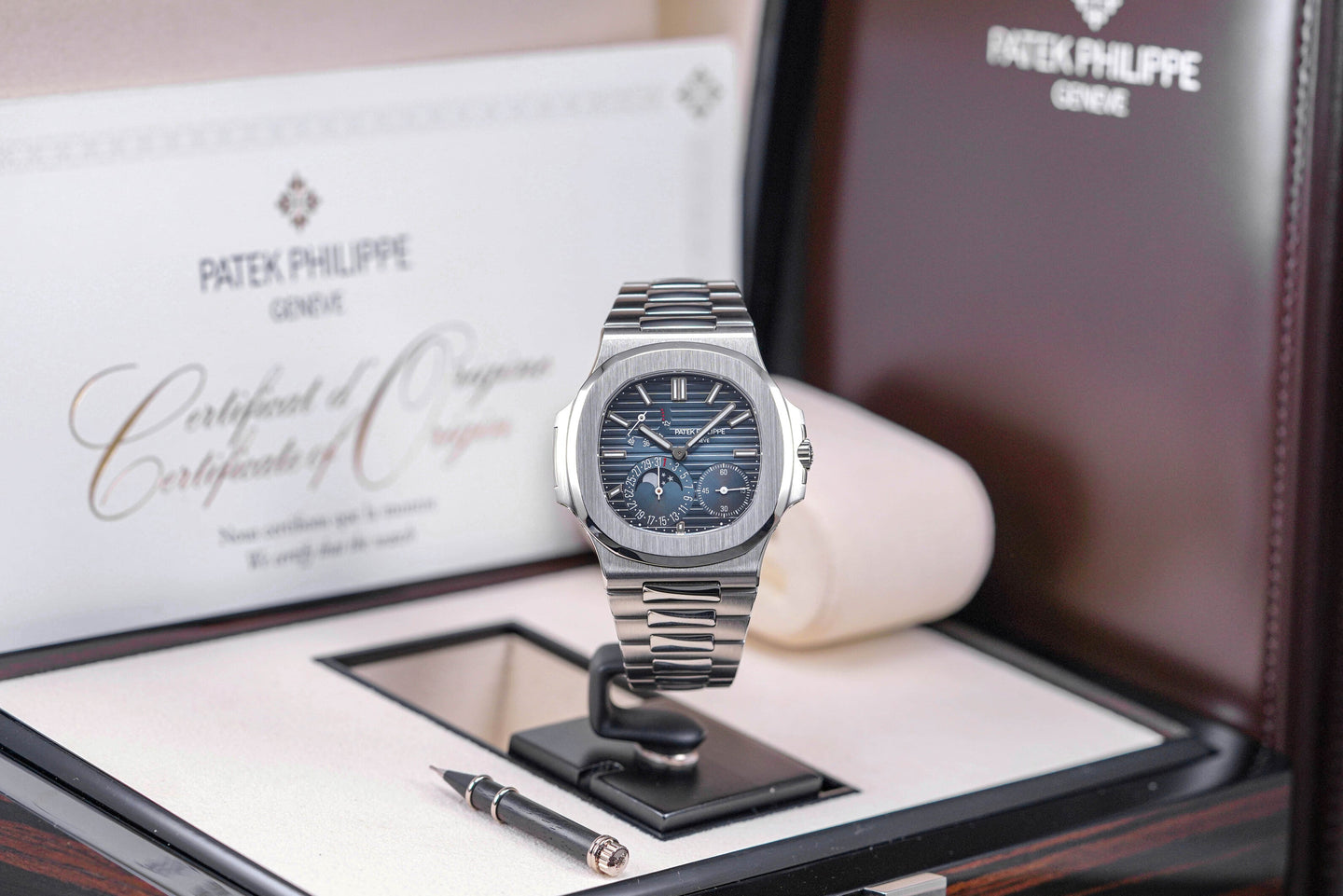 Patek Philippe Nautilus 5712/1A