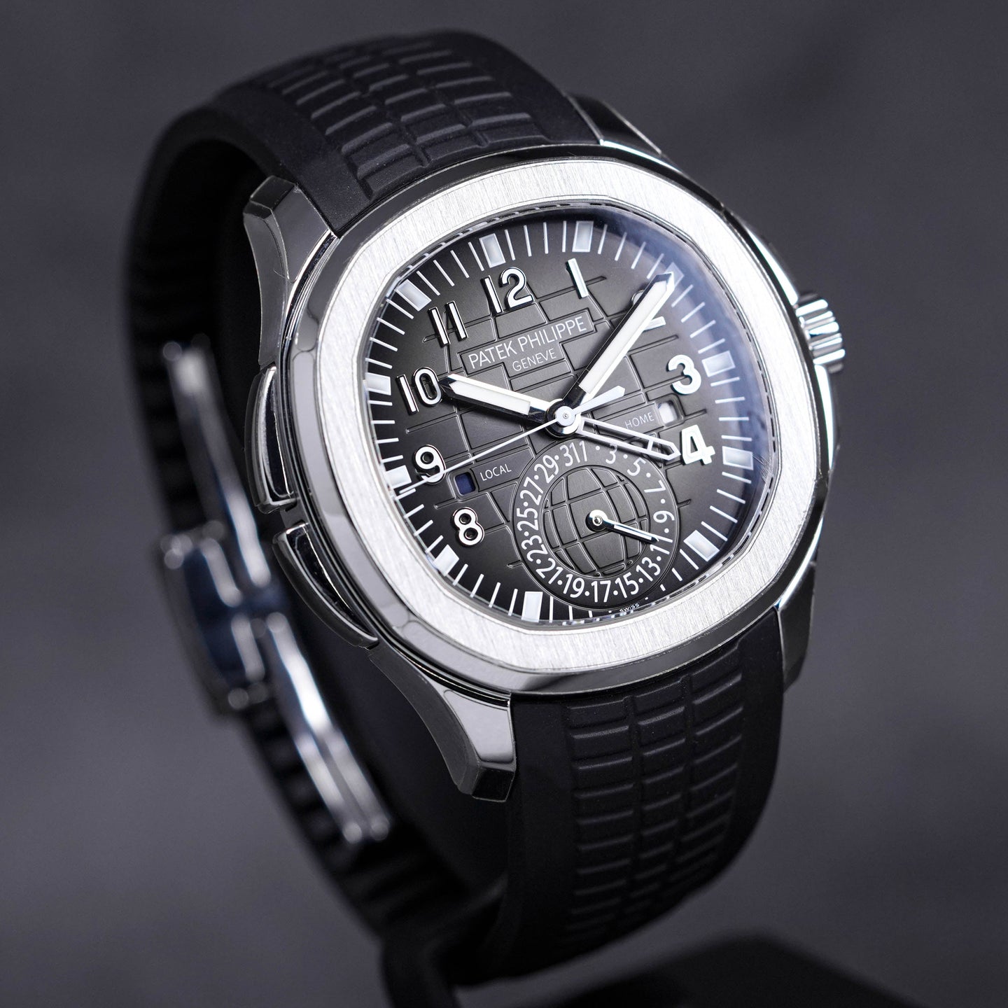 Patek Philippe Aquanaut 5164A-001