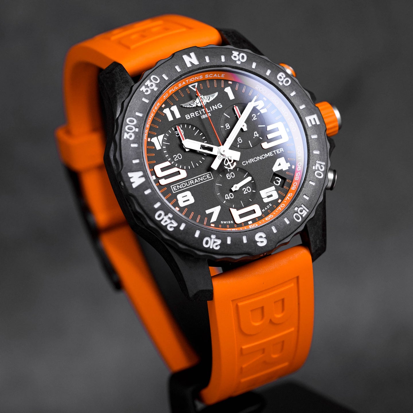 ENDURANCE PRO 44MM ORANGE (2023)