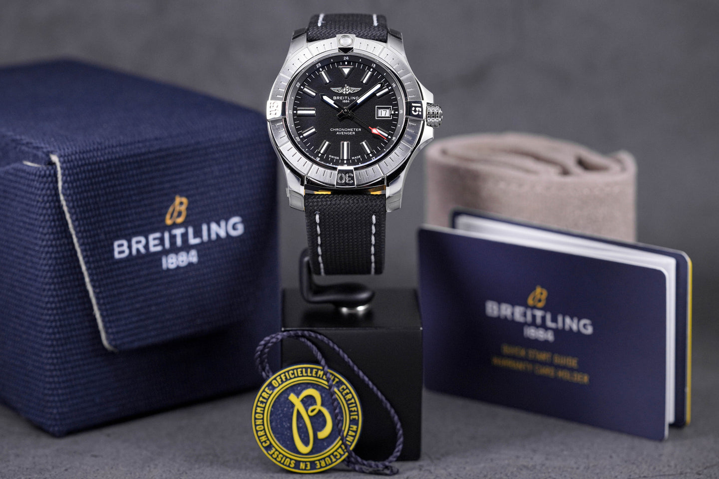 Breitling Avenger Black