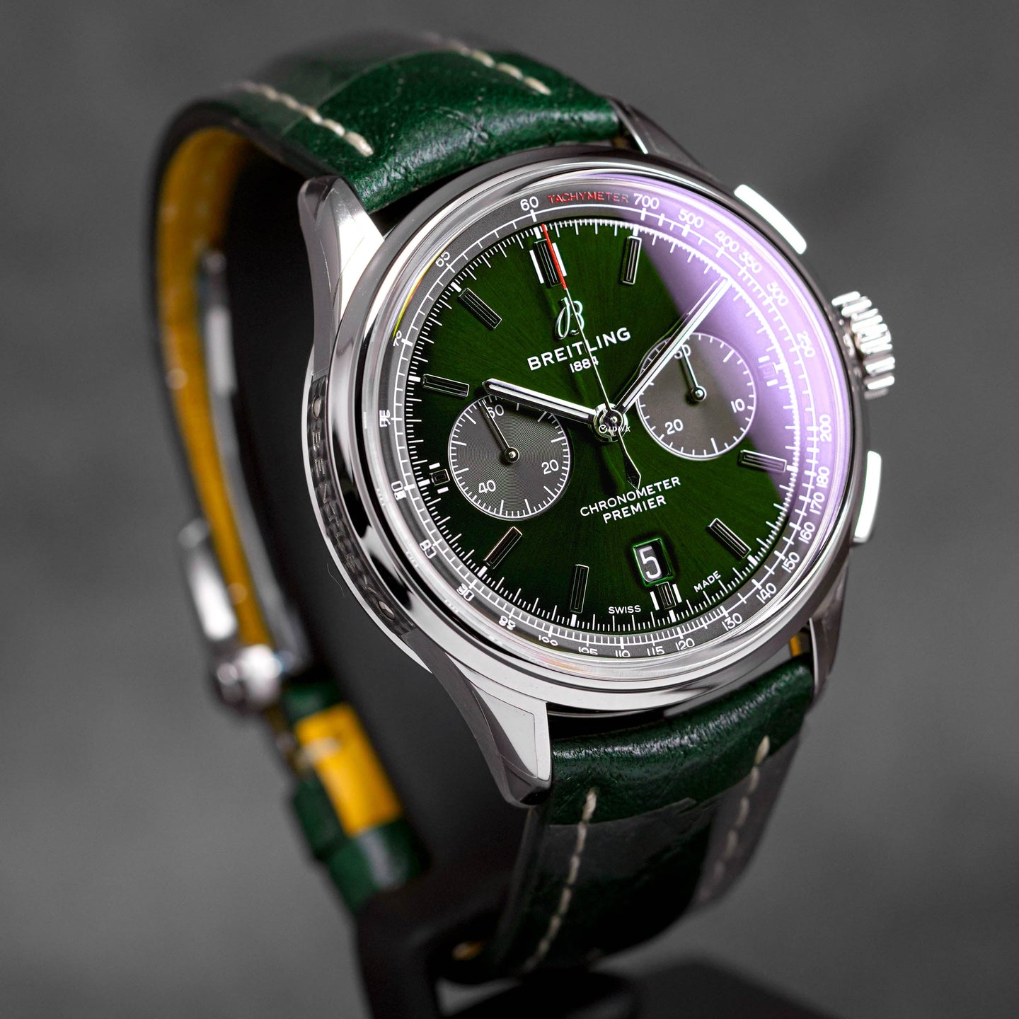 PREMIER B01 CHRONOGRAPH 42 'BENTLEY' BRITISH RACING GREEN (2021)