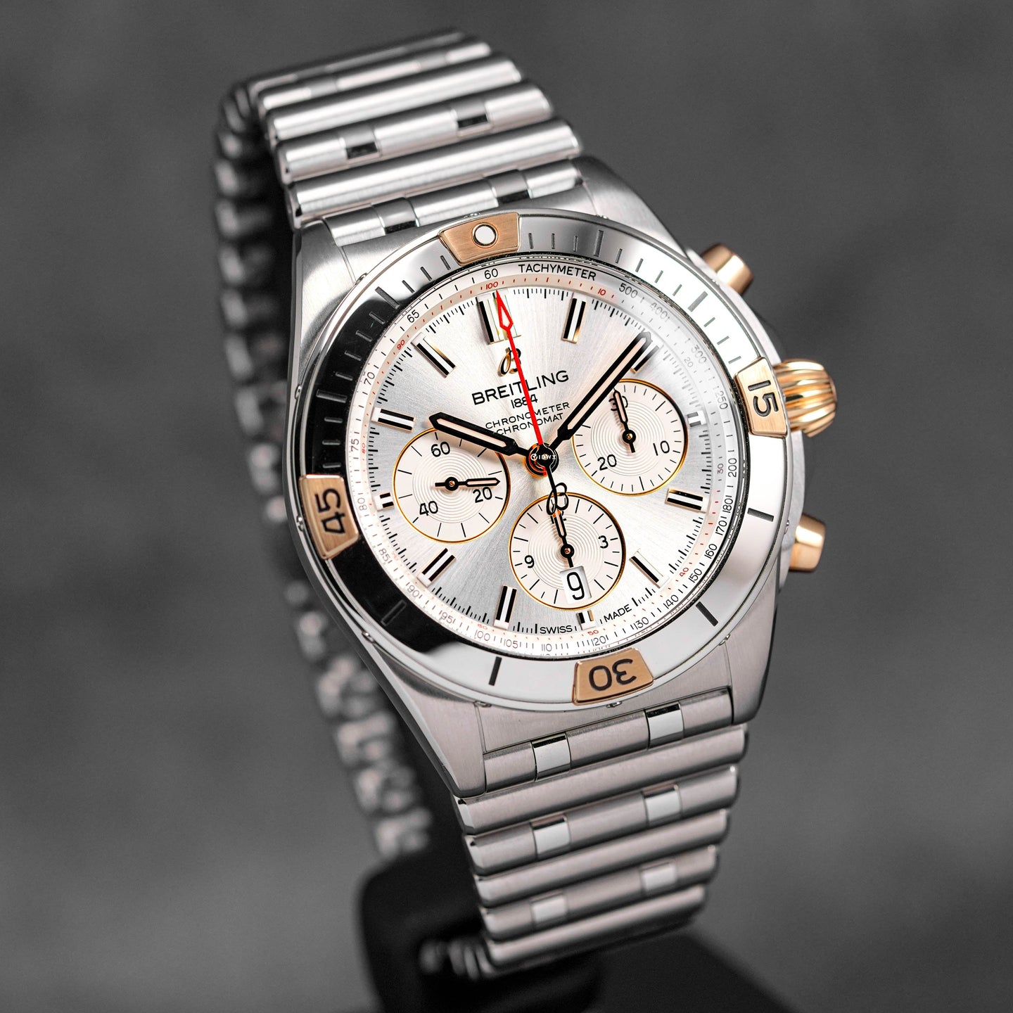 CHRONOMAT B01 42MM STEEL & ROSEGOLD SILVER DIAL (2022)