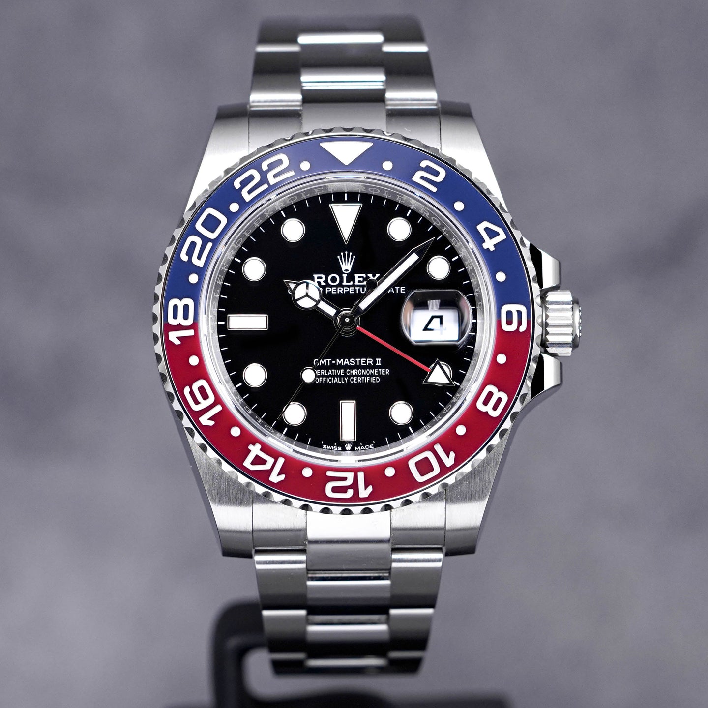 Rolex GMT Master-II Pepsi 126710BLRO