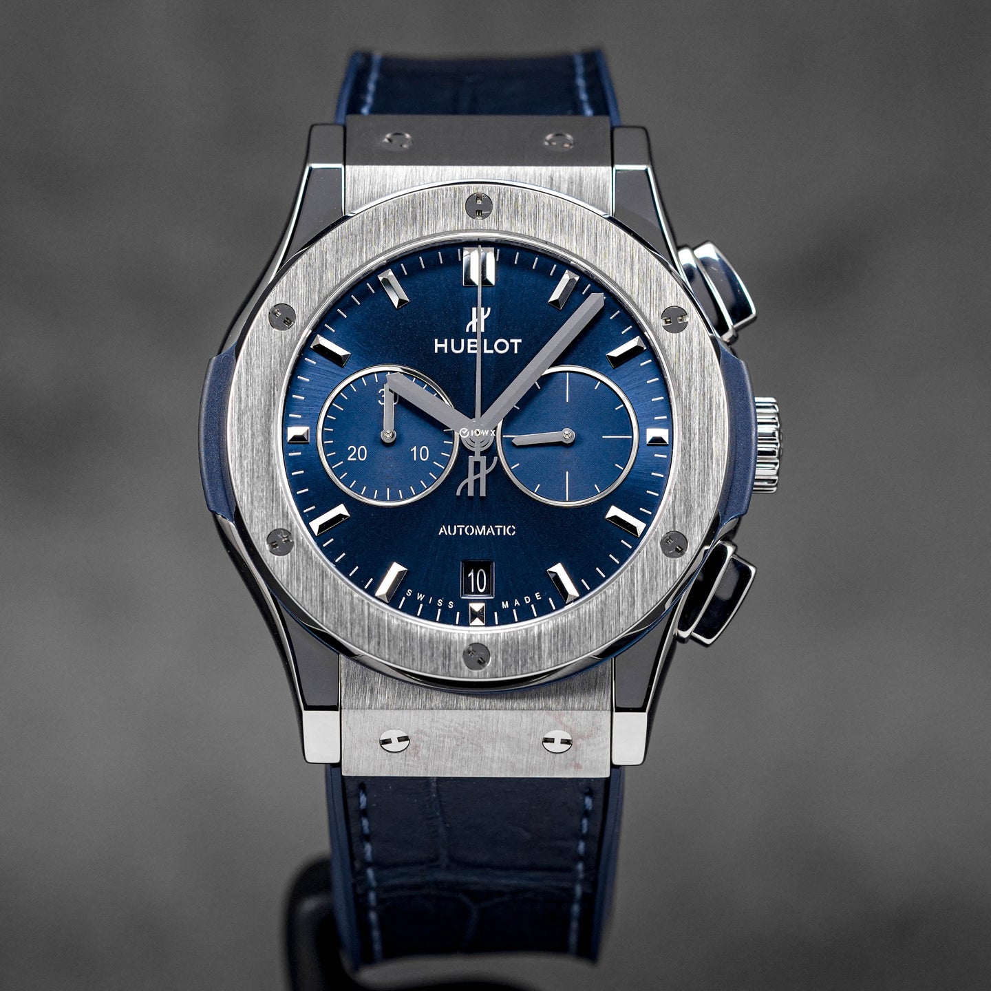 CLASSIC FUSION CHRONOGRAPH 42MM TITANIUM BLUE (2023)