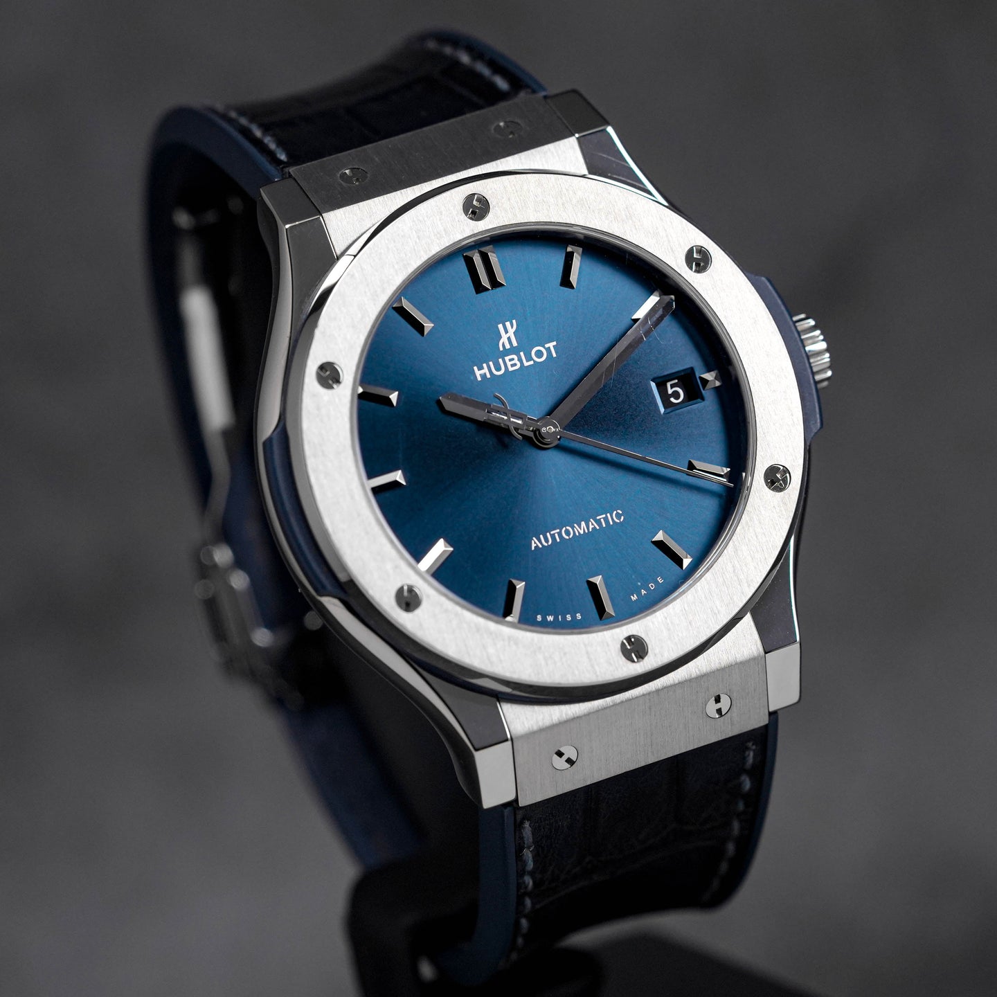 CLASSIC FUSION 45MM BLUE TITANIUM (2021)