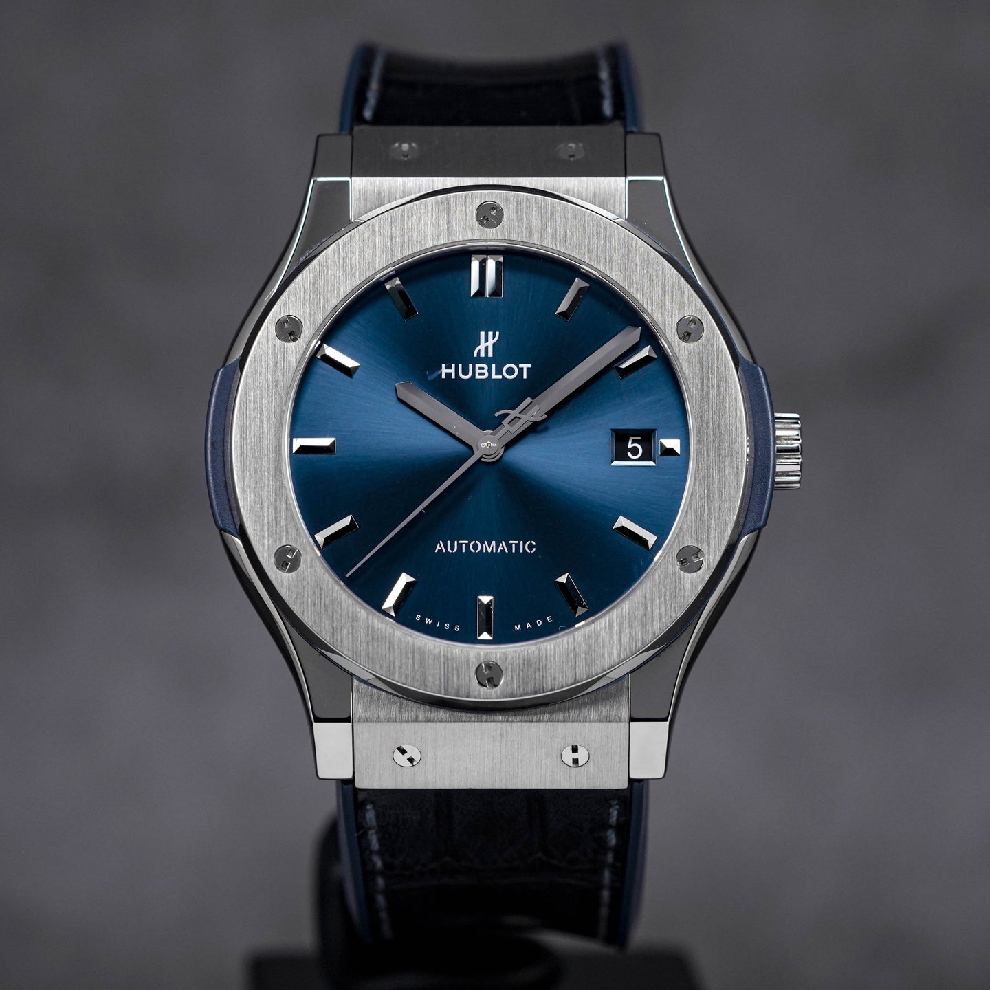 CLASSIC FUSION 45MM BLUE TITANIUM (2021)