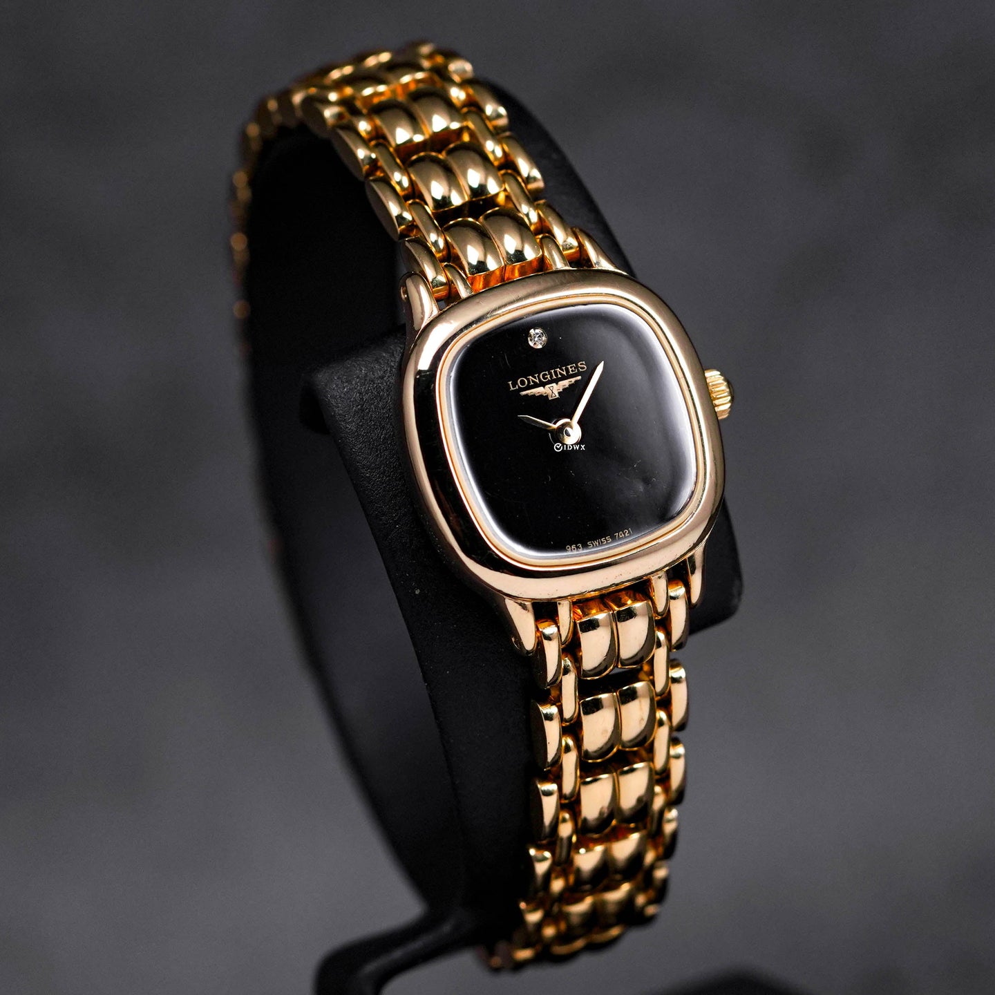 LADIES GOLD PLATED BLACK DIAL QUARTZ (WATCH ONLY)