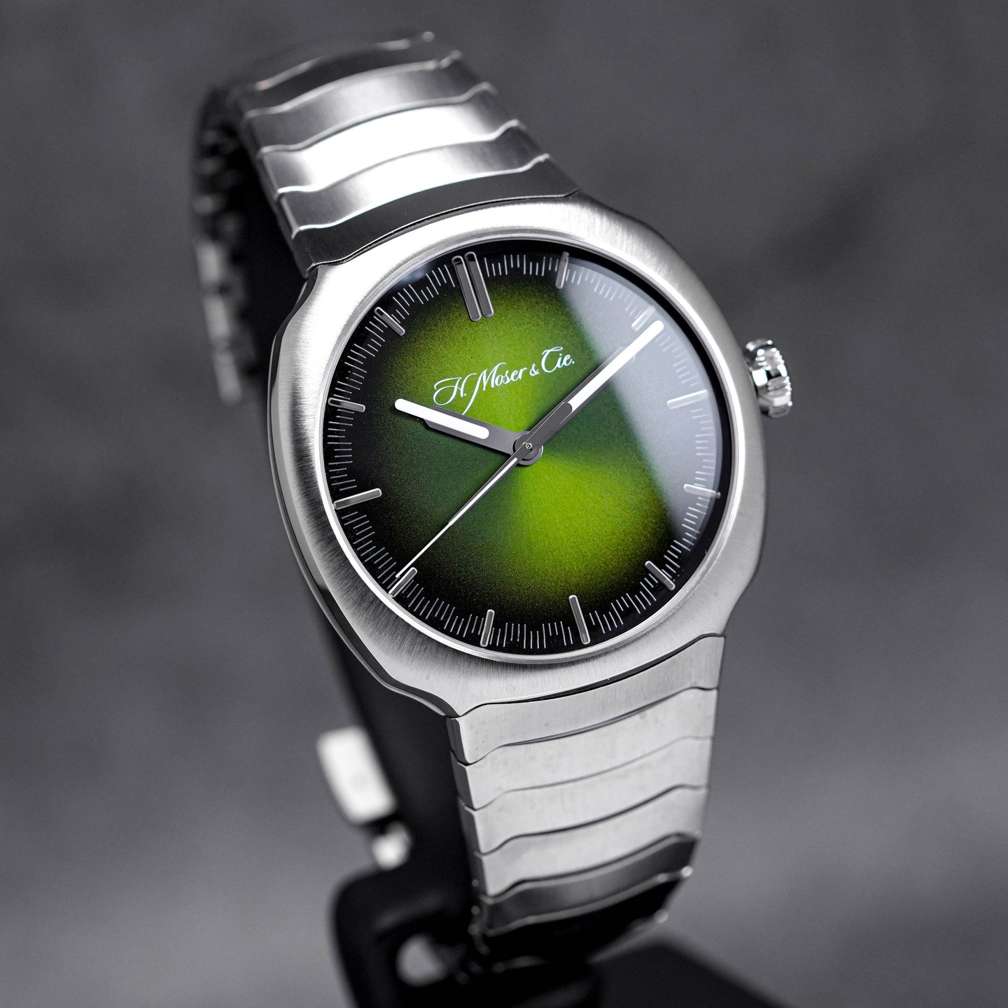 H Moser & Cie Green Dragon