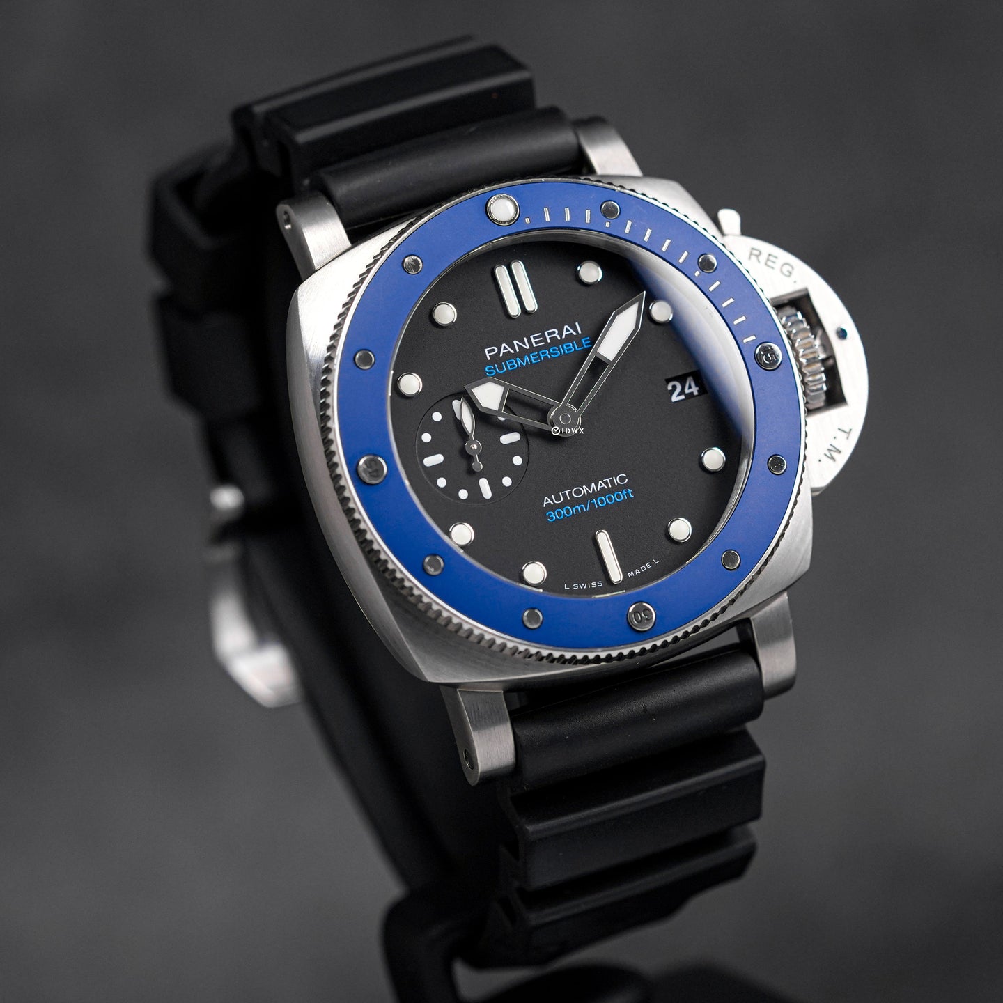 LUMINOR SUBMERSIBLE AZZURRO 42MM LIMITED EDITION PAM 1209 (2022)