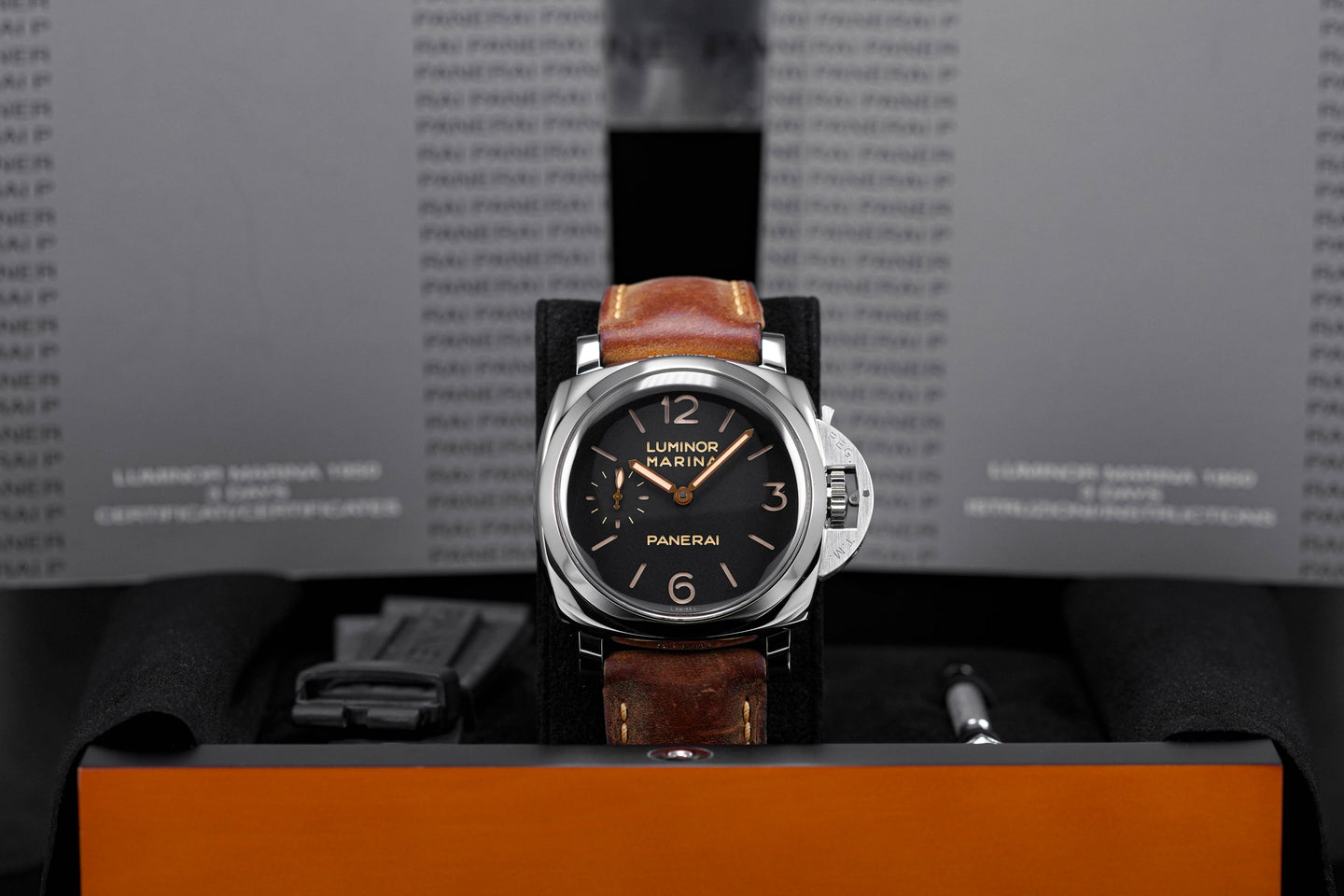 Panerai PAM 422