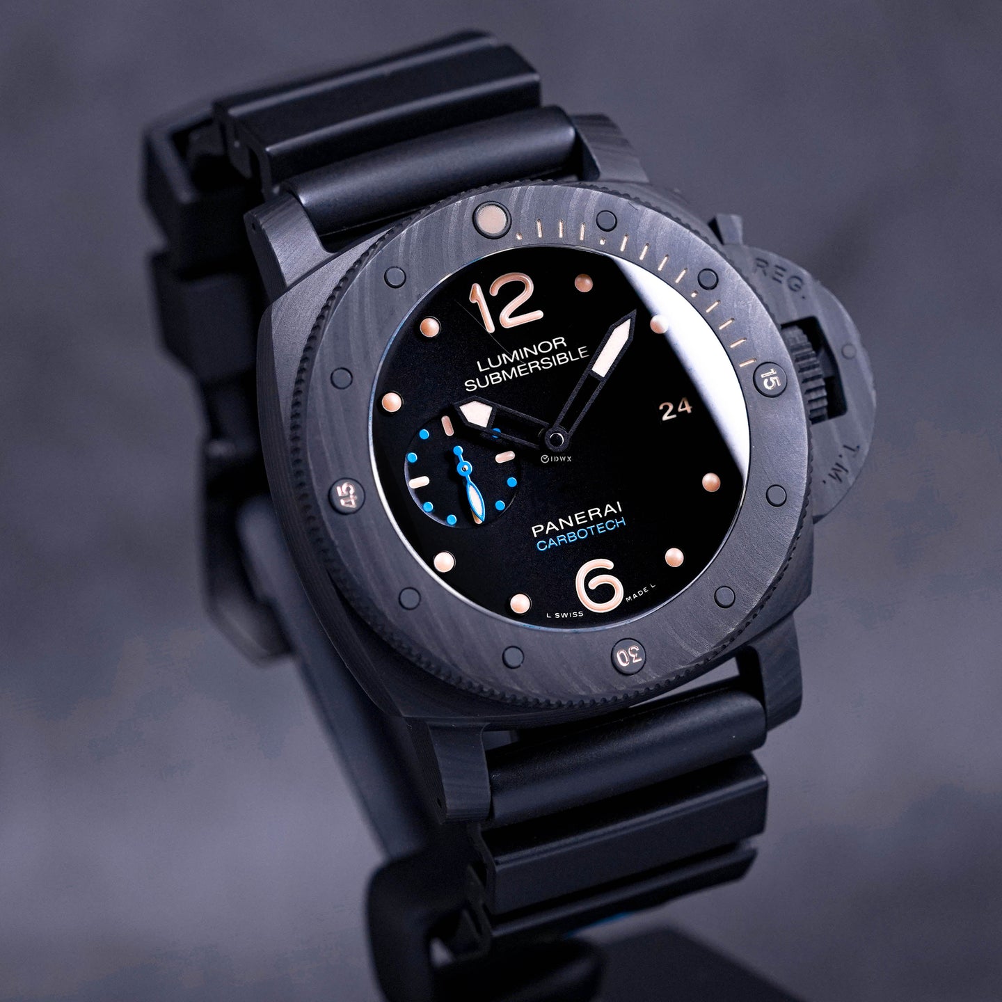 LUMINOR SUBMERSIBLE 1950 3 DAYS 'CARBOTECH' PAM 616 (2019)