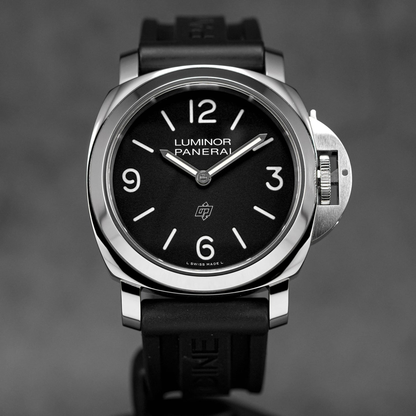 LUMINOR BASE LOGO STEEL PAM 1086 (2023)