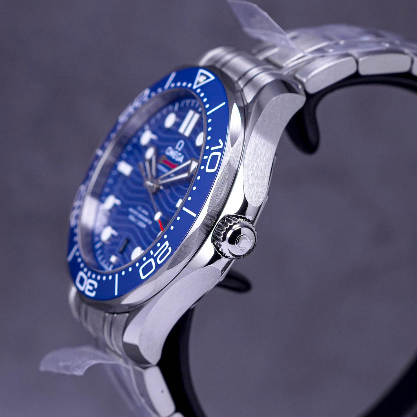 SEAMASTER DIVER 300 BLUE DIAL (2023)