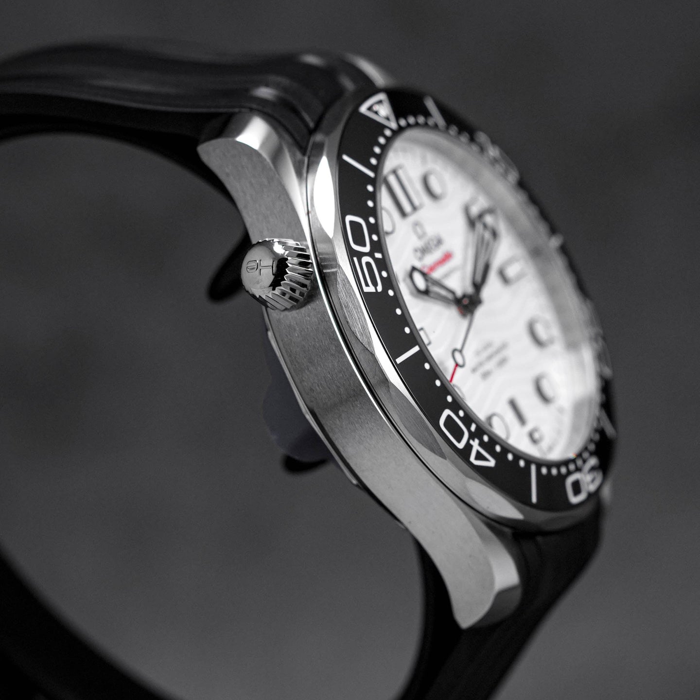 Seamaster 210.32.42.20.04.001