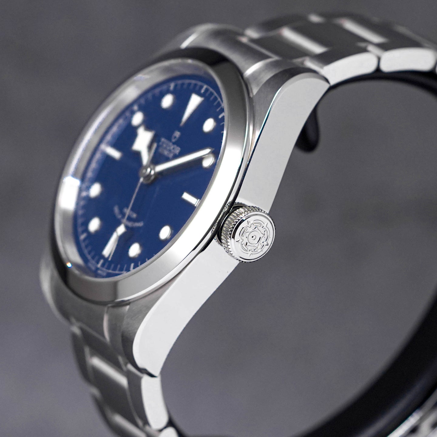 Tudor Black Bay Heritage Blue