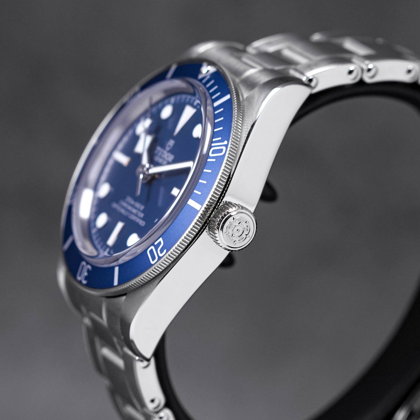 Tudor Blackbay 58