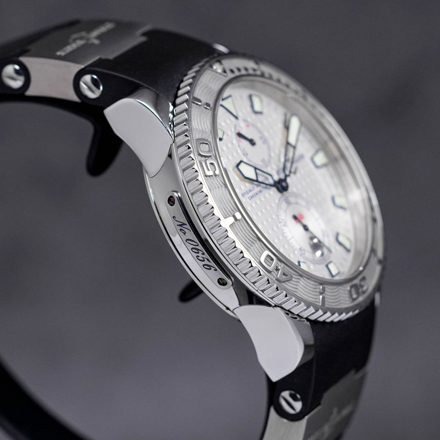 Ulysse Nardin Maxi White